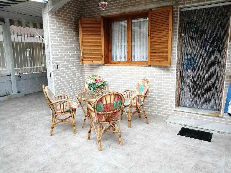 Bungalow Catral 20 En Santa Pola Exteriör bild